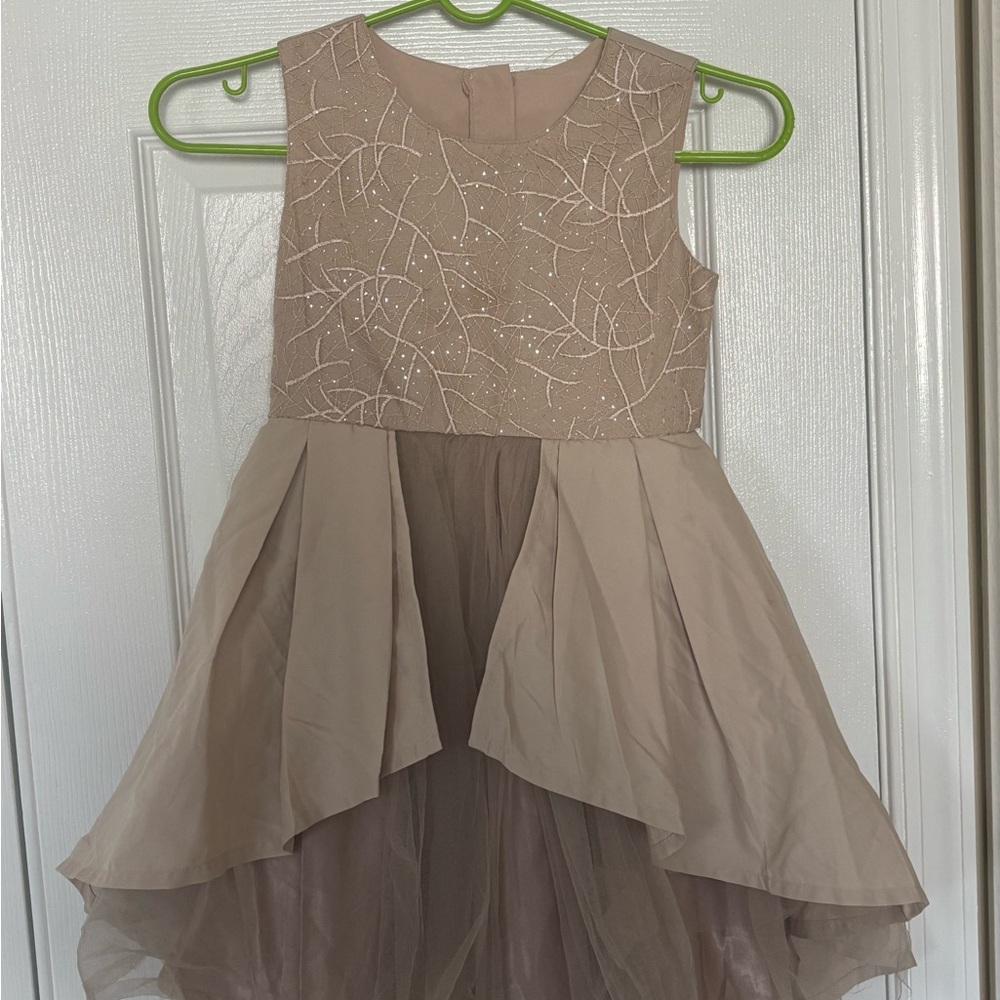 Elegant Tan Sleeveless Dress